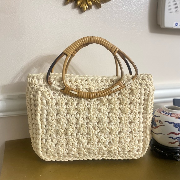 JOHN WANAMAKER Woven Natural Raffia Purse - Picture 2 of 6